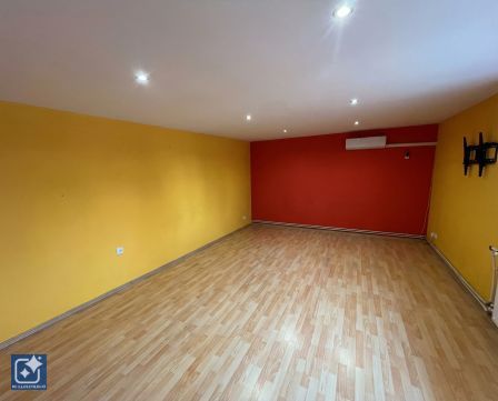 Eladó Ház 6000 Kecskemét Kecskemét belvárosához közel eladó családi ház!