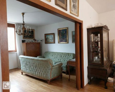 Eladó Lakás 1124 Budapest 12. kerület Jó állapotú, kertkapcsolatos, két erkélyes lakás garázzsal 