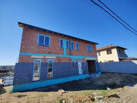 Eladó Ház 1182 Budapest 18. kerület , Almáskert részén újépítésű kétszintes családiház eladó!