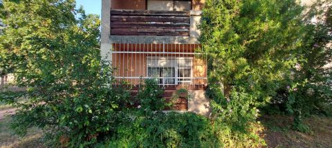 Eladó Lakás 5440 Kunszentmárton , 5440 Kunszentmárton, Csendes, jó