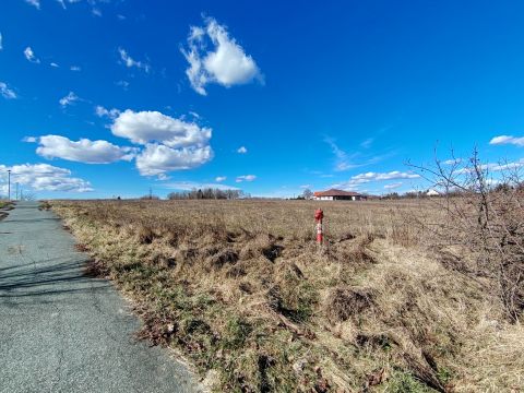 Eladó Telek 8900 Zalaegerszeg , Aqua City közelében