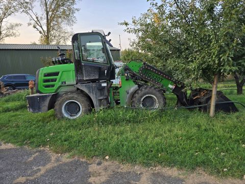 Eladó Ipari 6800 Hódmezővásárhely 