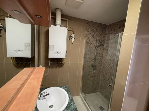 Eladó Lakás 2750 Nagykőrös Energikus lakás új tulajdonosát keresi a Ceglédi úton