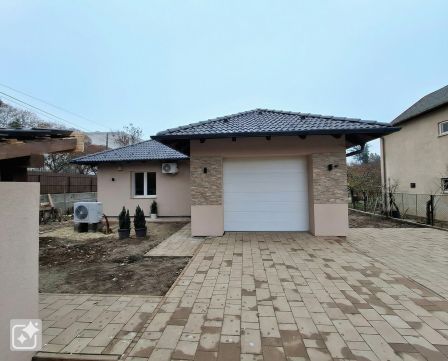 Eladó Ház 1163 Budapest 16. kerület 