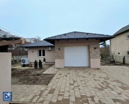 Eladó Ház 1163 Budapest 16. kerület 