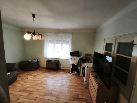 Eladó Ház 5000 Szolnok , 5000 Szolnok, Alcsi