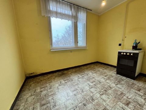 Eladó Lakás 6000 Kecskemét Erkélyes, tégla lakás eladó!