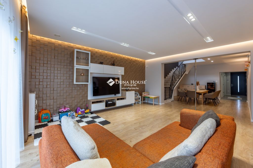 Eladó ház, Debrecen