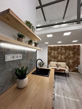 Eladó Lakás 1078 Budapest 7. kerület , Egyedi lakás a belváros szívében