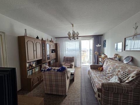 Eladó Lakás 1212 Budapest 21. kerület , Panelprogramos, 58 m2-es, 1+2 félszoba, erkély 