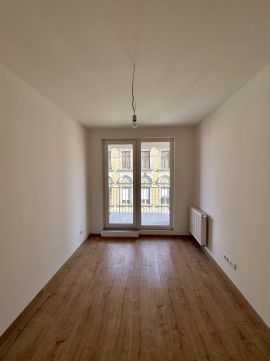 Eladó Lakás 1086 Budapest 8. kerület Magdolnanegyedben 2 szobás, erkély új építésű lakás!