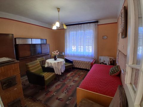 Eladó Ház 8667 Kánya ,  Gazdálkodásra alkalmas ingatlan!