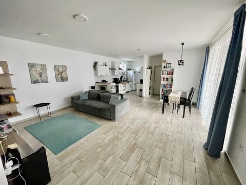 Eladó Ház 2371 Dabas Csendes utcában