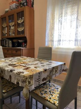 Eladó Ház 7530 Kadarkút , Kadarkút központjának csendes melékutcájában