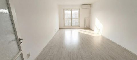 Eladó Lakás 1039 Budapest 3. kerület 1039 Budapest 3, Békásmegyer