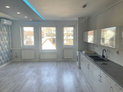 Eladó Lakás 4400 Nyíregyháza 