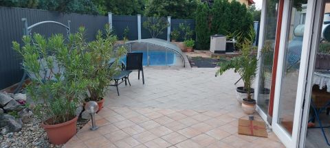 Eladó Ház 2030 Érd 