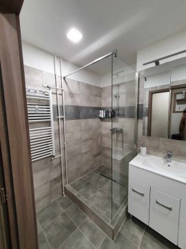 Kiadó Lakás 7632 Pécs Kertvárosban 2,5 szobás KIADÓ lakás