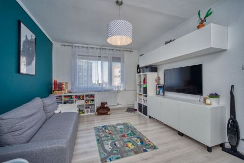 Eladó Lakás 1156 Budapest 15. kerület , Felújított lakás a Páskomliget utcában