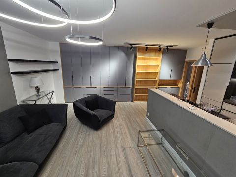 Kiadó Lakás 1077 Budapest 7. kerület 