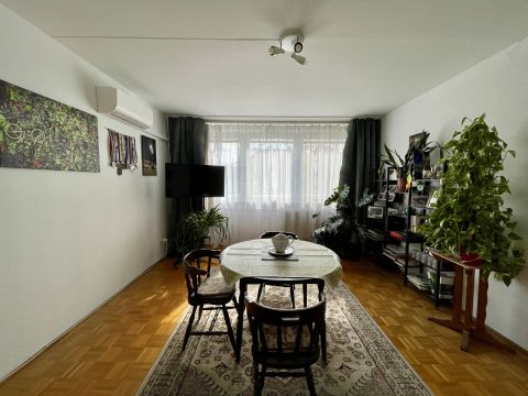 Eladó Lakás 1144 Budapest 14. kerület Füredi úti lakótlep, Ond Vezér Útja