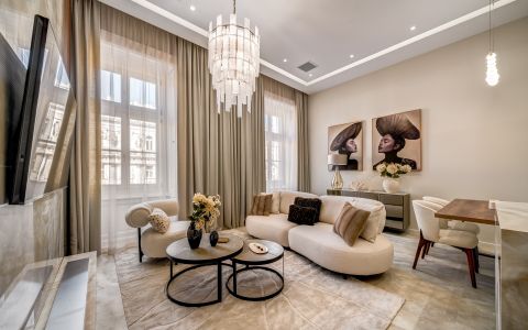 Eladó Lakás 1061 Budapest 6. kerület ANDRÁSSY ÚT KÖZPONTI RÉSZÉN, LUXUS  LAKÁS 