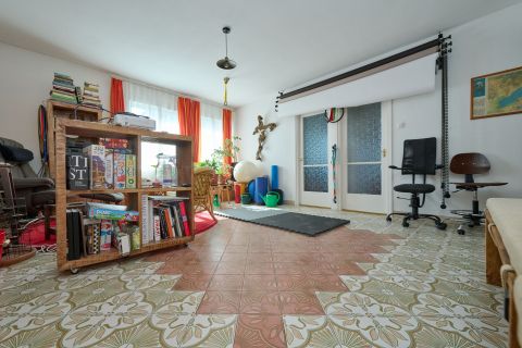 Eladó Ház 2481 Velence 