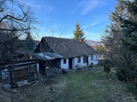 Eladó Ház 2009 Pilisszentlászló , 2009 Pilisszentlászló, Pilisi parkerdészet