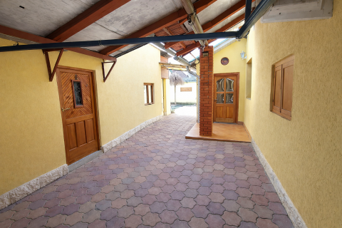 Eladó Ház 6000 Kecskemét , Kecskeméten a Vacsiközben családi ház eladó! 