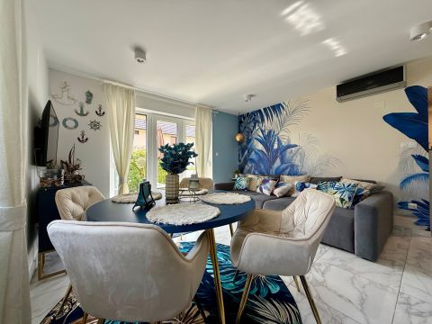 Eladó Lakás 8174 Balatonkenese A Marina port, és strand közelében