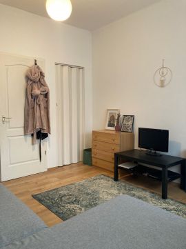 Kiadó Lakás 7633 Pécs 