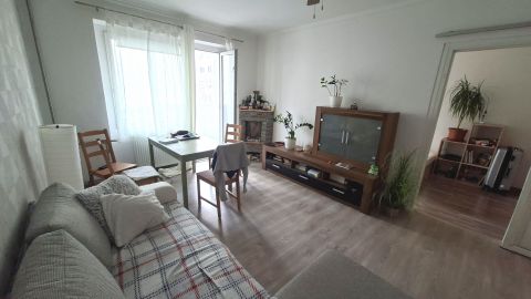 Eladó Lakás 1035 Budapest 3. kerület 