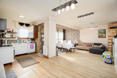 Eladó Ház 9172 Győrzámoly Príma élelmiszerüzlet közelében