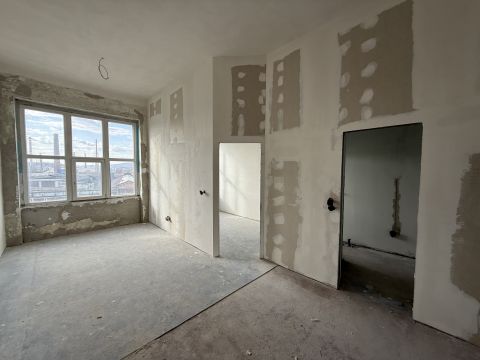 Eladó Iroda 1211 Budapest 21. kerület , Csepel Pláza közelében