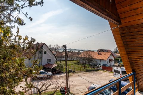 Eladó Ház 2481 Velence 