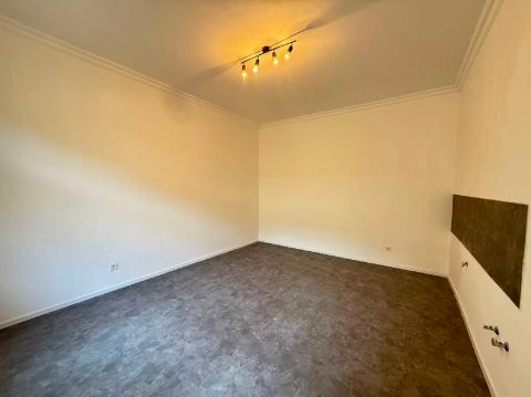 Eladó Lakás 1072 Budapest 7. kerület 1072 Budapest 7, Klauzál Tér