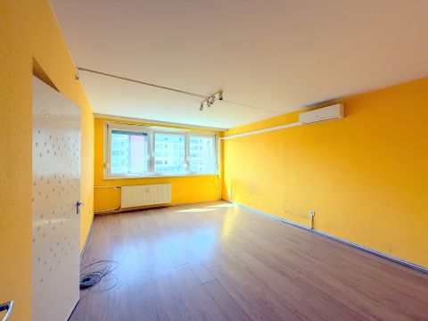 Eladó Lakás 1144 Budapest 14. kerület 