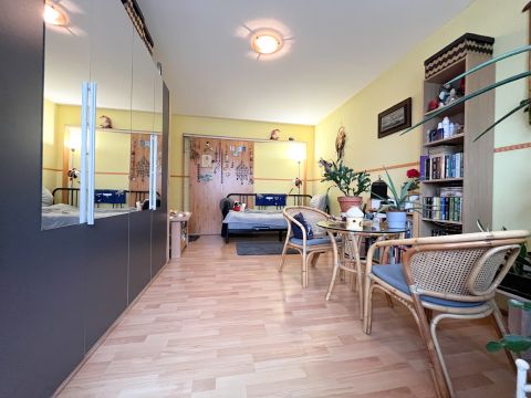 Eladó Lakás 1181 Budapest 18. kerület , 2 szobás, erkélyes lakás tágas étkezős konyhával a Havannán