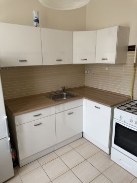 Eladó Lakás 1156 Budapest 15. kerület , Jó állapotú 2 szobás lakás