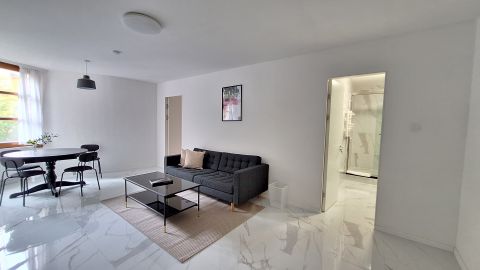 Eladó Lakás 1015 Budapest 1. kerület 