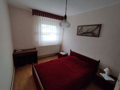 Eladó Lakás 2800 Tatabánya 