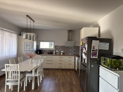 Eladó Ház 8174 Balatonkenese , Balatonkenese