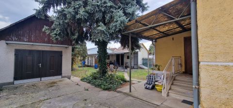 Eladó Ház 2500 Esztergom 