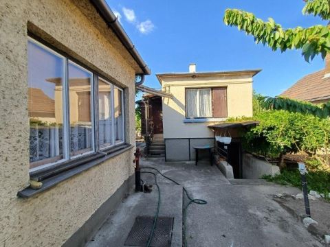 Eladó Ház 2363 Felsőpakony , 2363 Felsőpakony, Csendes