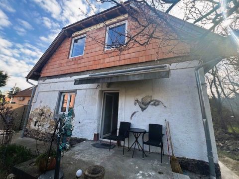 Eladó Ház 1039 Budapest 3. kerület , 1039 Budapest, 