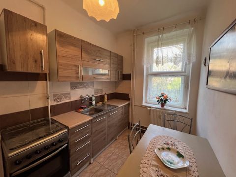 Eladó Lakás 1139 Budapest 13. kerület , Rákos-pataknál angyalföldi, 38 m2-es tégla építésű lakás