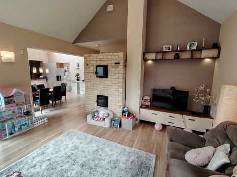 Eladó Ház 2485 Gárdony 