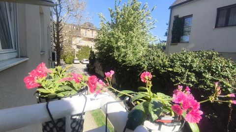 Eladó Lakás 1147 Budapest 14. kerület , Modern, Nappali + 3 félszobás, erkélyes zuglói lakás