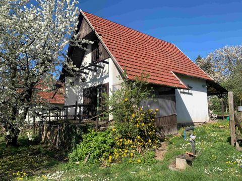 Eladó Ház 8096 Sukoró , Örökpanorámás kertvárosi részén