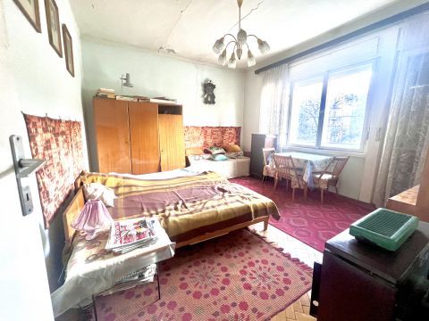 Eladó Lakás 1125 Budapest 12. kerület , felújítandó lakás Virányos városrészben